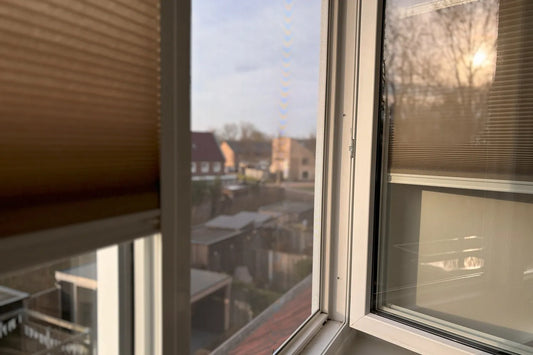 Inzethor bij draaikiepraam zolder