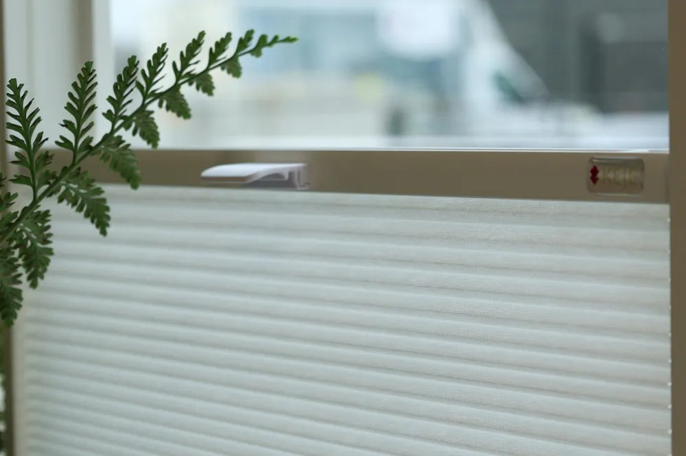 Sfeerbeeld KEJE Spanfix wit lichtdoorlatend