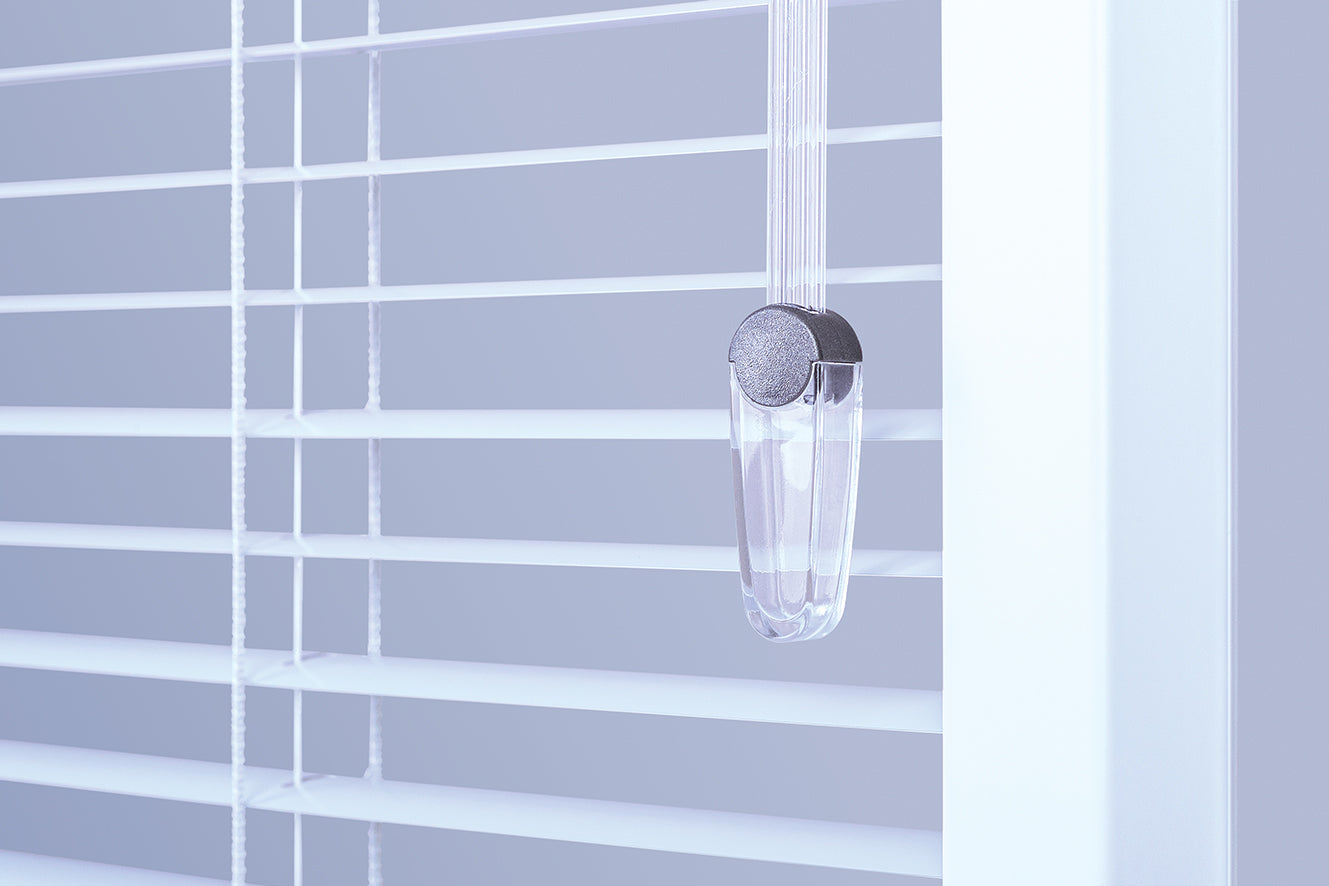 Latende – jaloezie in een strak aluminium frame