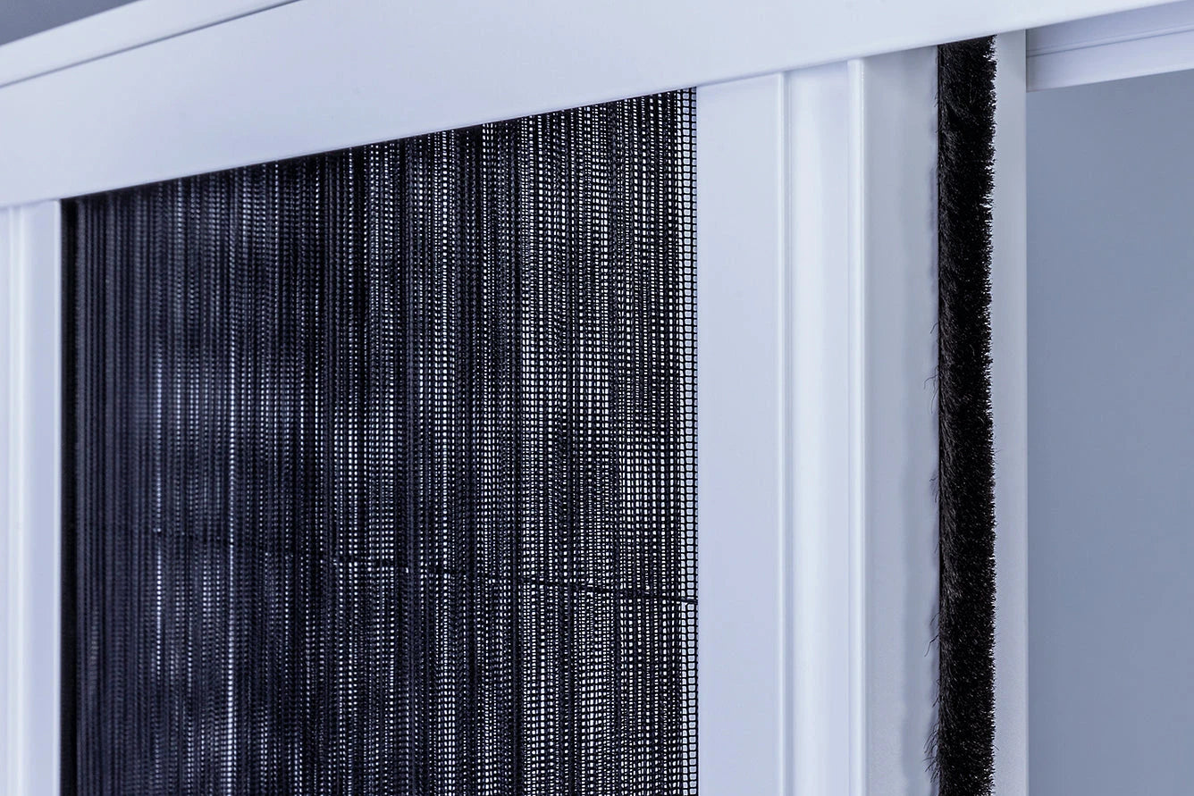 Splendid Hordeur Detailbeeld gaas en trekbalk